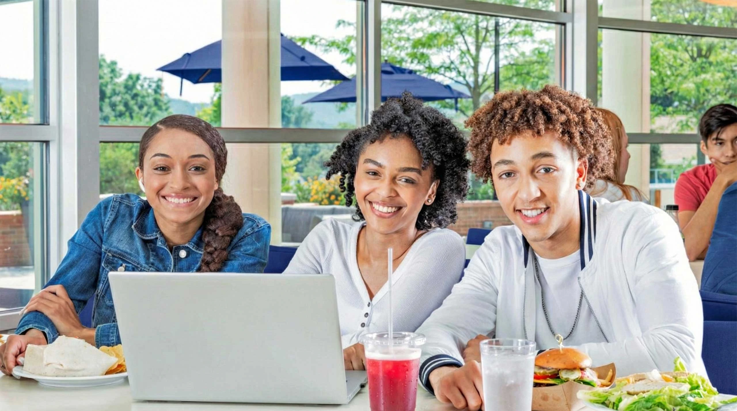 Grizzly Dining Hall dining location